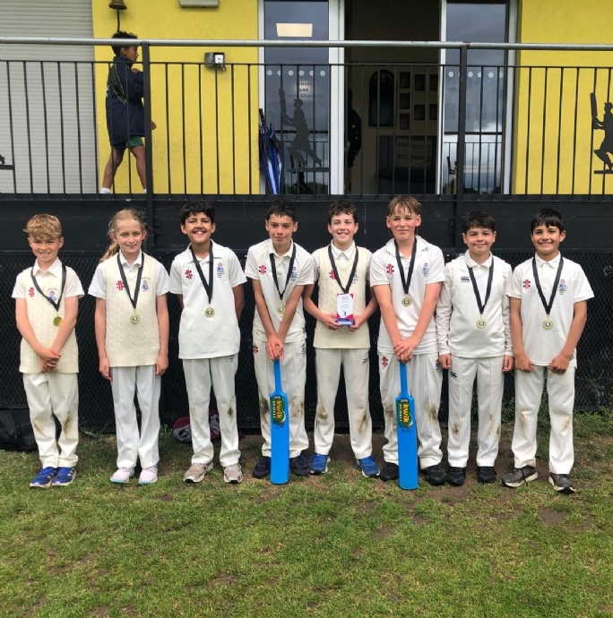 News &raquo; U11 Cricket Team Win ISA Kwik Cricket Tournament